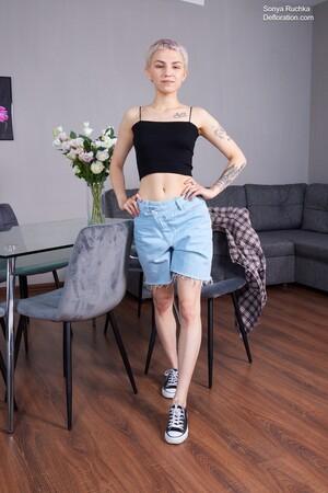 Original 1668 px/ 2500 px