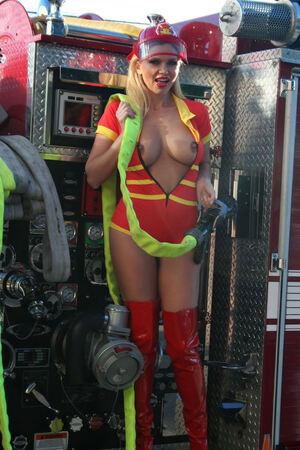 Original 667 px/ 1000 px