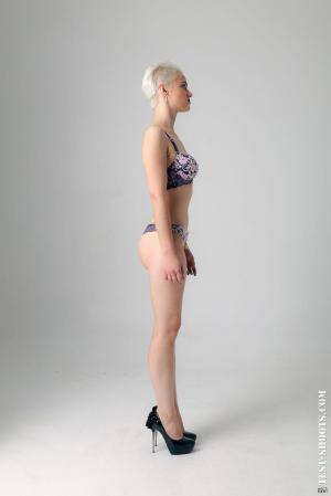 Original 854 px/ 1280 px