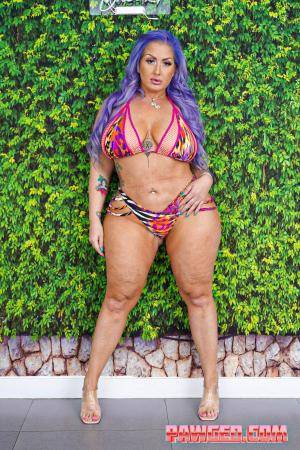 Original 1066 px/ 1600 px