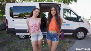 #RealityKings - Sofie Reyez, Selena Love - Dont Come A-Knockin!