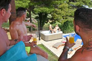 Original 2592 px/ 1728 px