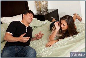 Original 850 px/ 571 px