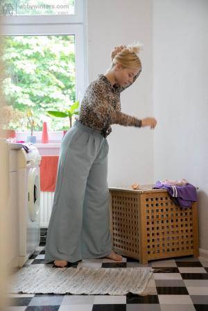 Original 854 px/ 1280 px