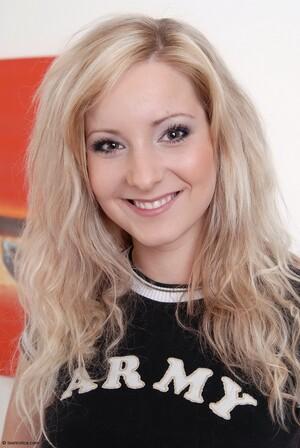 #TeenRotica Allissia Introducing