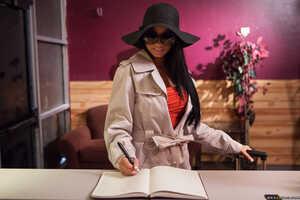 Original 2495 px/ 1663 px