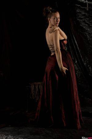 Original 851 px/ 1280 px