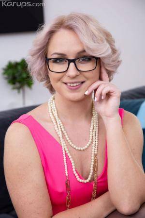 Original 854 px/ 1280 px