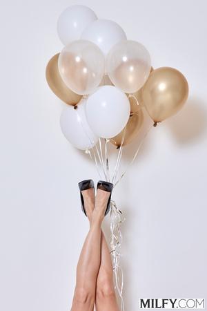 Original 2000 px/ 3000 px