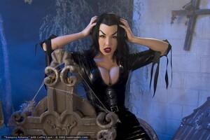 Original 1000 px/ 665 px