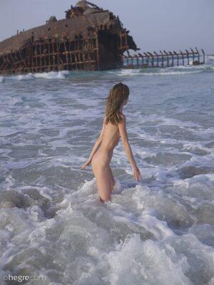 Original 10652 px/ 14204 px