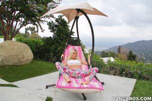 Original 1500 px/ 1000 px