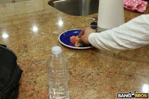 Original 2000 px/ 1333 px