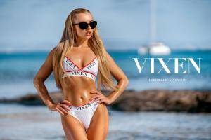 Original 2999 px/ 2000 px