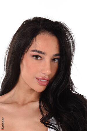 Original 2252 px/ 3375 px