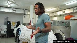 Original 2500 px/ 1406 px