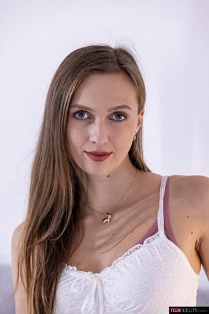 Original 1440 px/ 2159 px