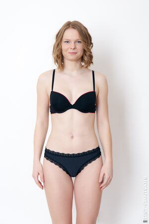 Original 3406 px/ 5109 px