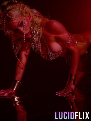 Original 2252 px/ 3000 px