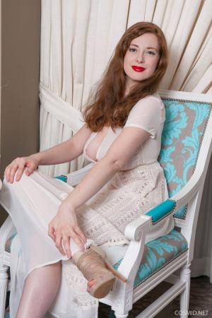 Original 853 px/ 1280 px