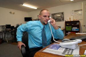 Original 3840 px/ 2568 px