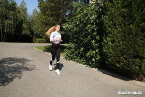 Original 3000 px/ 2000 px