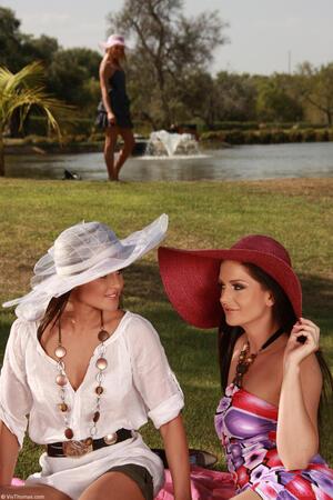 Original 1600 px/ 2400 px