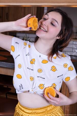 Original 2000 px/ 3000 px