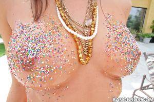 Original 2000 px/ 1333 px