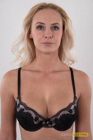 Original 533 px/ 800 px