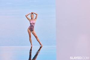 Original 2999 px/ 2000 px