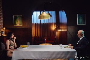 Original 2998 px/ 2000 px