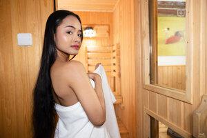 Original 8192 px/ 5464 px