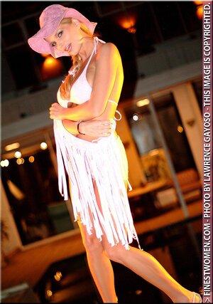 Original 720 px/ 1024 px