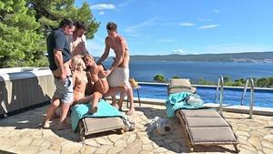 Original 1024 px/ 576 px