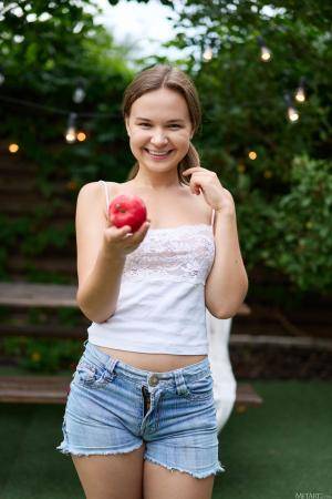 Original 4672 px/ 7008 px