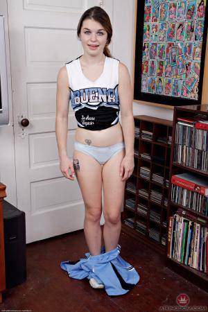 Original 2000 px/ 3000 px