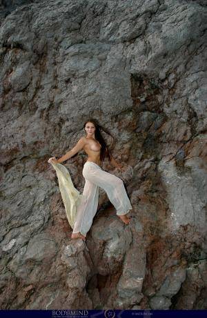 Original 1200 px/ 1847 px