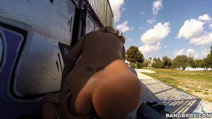 Original 1280 px/ 720 px