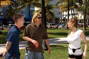 Original 1600 px/ 1063 px