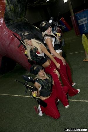 Original 533 px/ 800 px