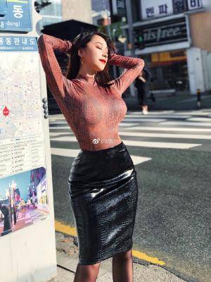 Original 1080 px/ 1440 px