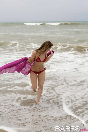 Original 832 px/ 1248 px