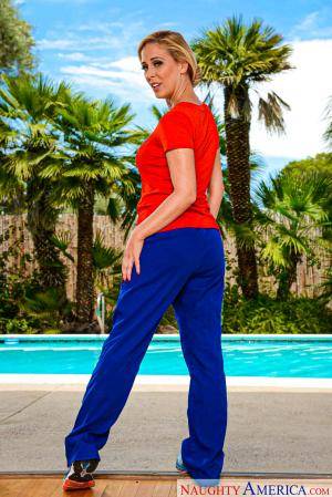 Original 1668 px/ 2500 px