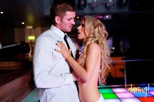 Original 2048 px/ 1365 px