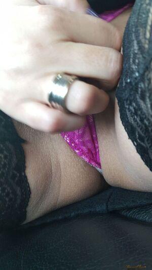 Original 643 px/ 1142 px