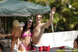 Original 1903 px/ 1269 px