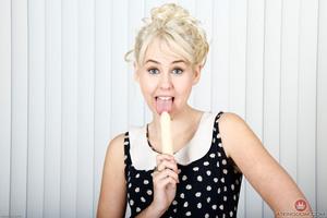 Original 3000 px/ 2000 px