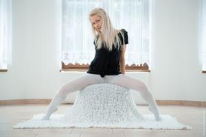 Original 2560 px/ 1707 px