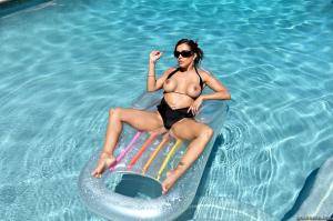 Original 2495 px/ 1663 px